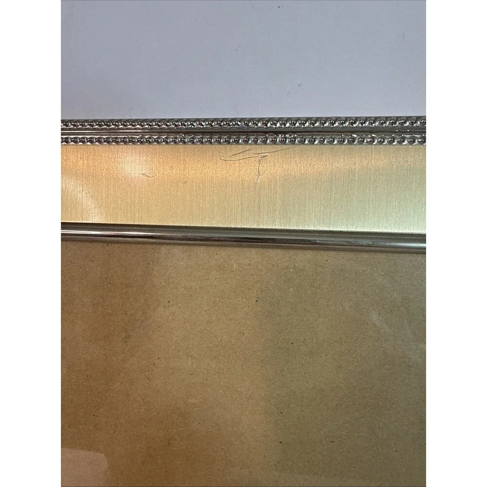 Vintage Elegant Gold Picture Frame - Brushed Metal Finish with Beaded Edge 8x10